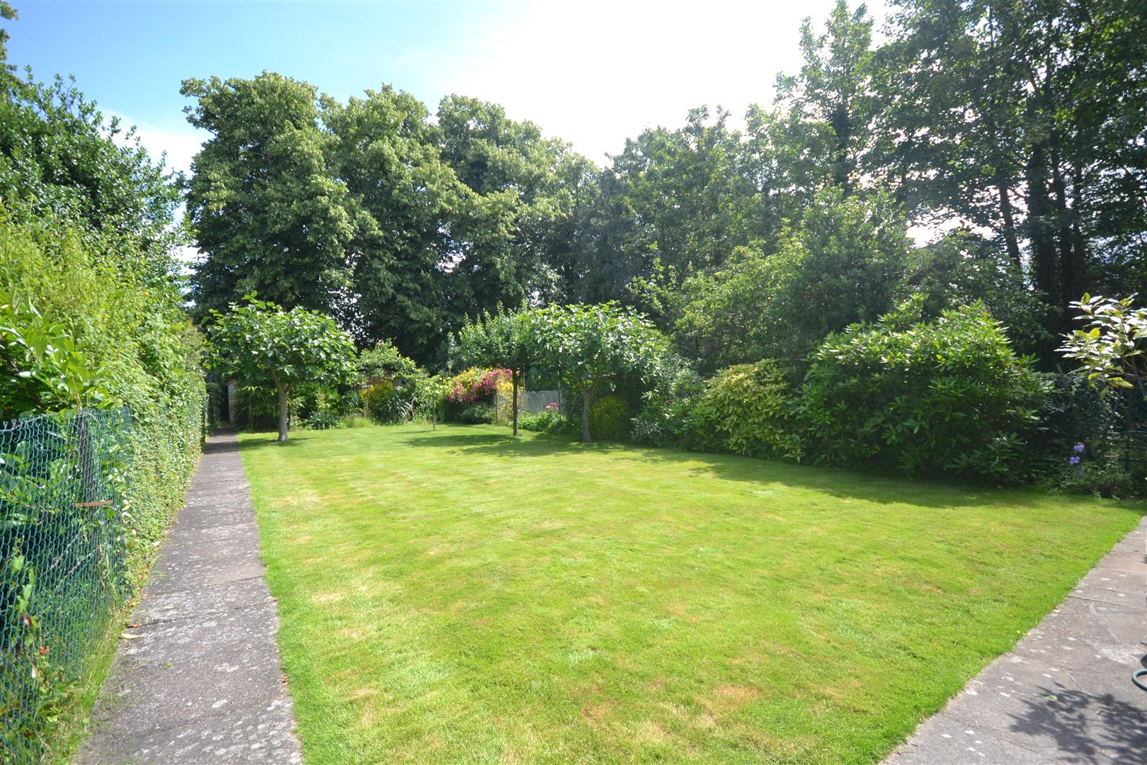 GARDEN